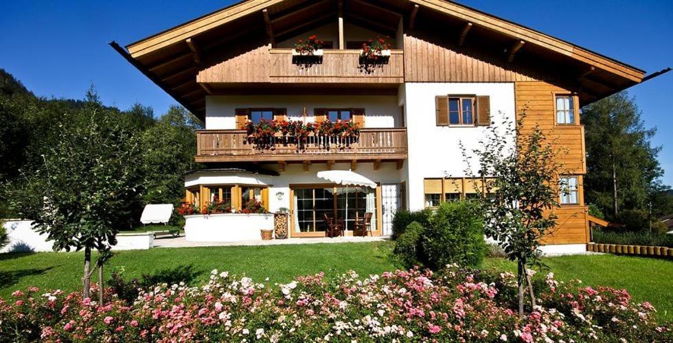 Kaiser'S Landhaus ชลีเอร์ซี ภายนอก รูปภาพ